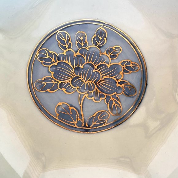 Antique Imari Arita Hexagon Bowl - Red, Blue & Gold Accents, Gold Trim - Picture 6 of 7